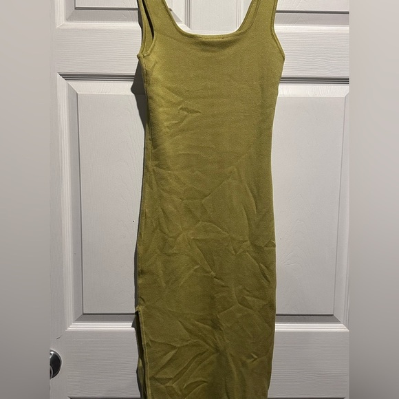 Clara Square Neck Fitted Dress / Mustard Color - Picture 3 of 4